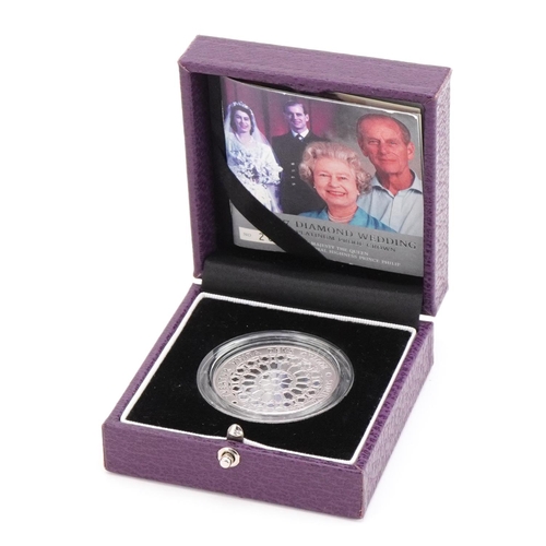 3614 - 2007 Diamond Wedding platinum proof crown by The Royal Mint with box and certificate numbered 201, 3... 