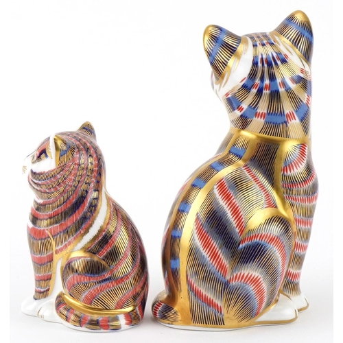 500 - Two Royal Crown Derby models of cats, the largest 13cm high