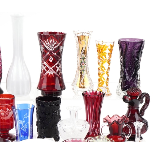 1195 - Group of mixed 20th century cut and moulded glassware