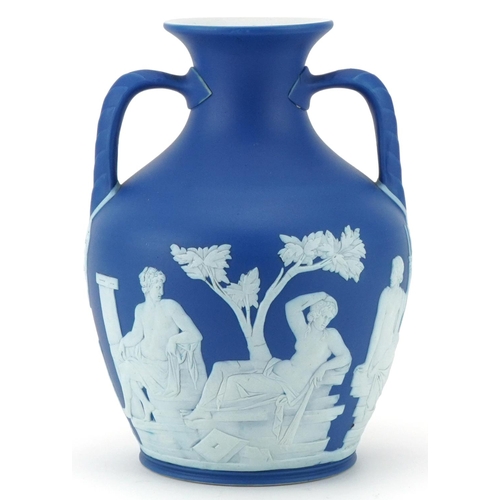 113 - Victorian Wedgwood Utoria Portland vase, 20cm high