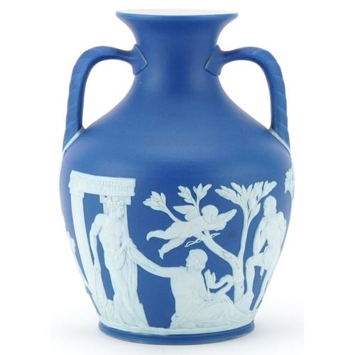 113 - Victorian Wedgwood Utoria Portland vase, 20cm high