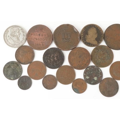 2099 - 18th and 19th century copper and bronze coinage including a Bungay half penny dated 1795, 19th centu... 