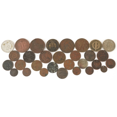 2099 - 18th and 19th century copper and bronze coinage including a Bungay half penny dated 1795, 19th centu... 