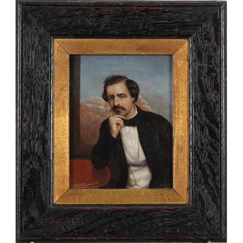 3583 - Half length portrait of a gentleman, 20th century oil on board, framed, 17cm x 13cm