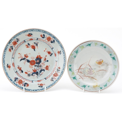 101 - Chinese porcelain plate, early 19th century, with floral decoration, 23cm in diameter, together with... 