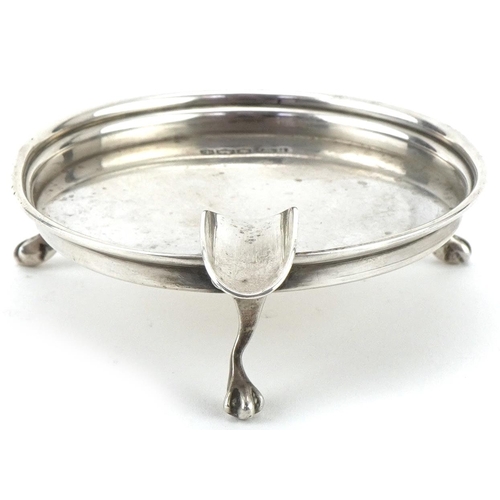 421 - Silver circular ashtray, Sheffield 1936 by Henry Wigfull, 8cm in diameter, 41g