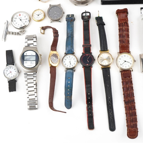 3376 - Mixed group of ladies and gentlemen's wristwatches