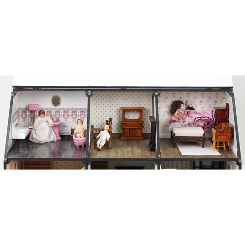 1105 - Mid to late 20th century doll's house, 92cm H x 82cm W x 46cm D, together with a collection of doll'... 