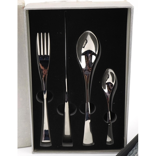 539 - Suite of as new Kaya cutlery