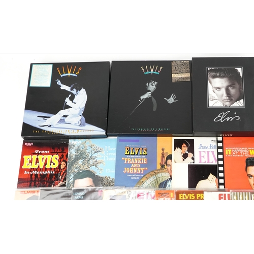 642 - Collection of Elvis Presley vinyl LP records and 45rmp records