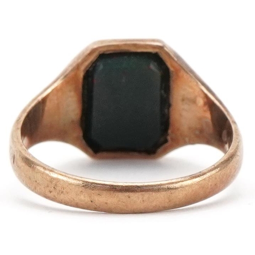 3234 - 9ct rose gold bloodstone signet ring, size L/M, 3.0g