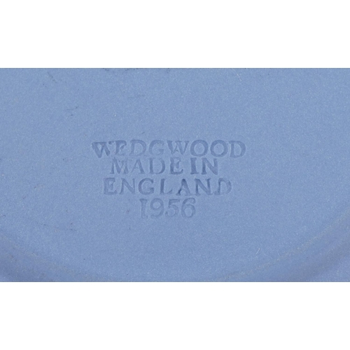 561 - Small collection of Wedgwood Jasperware to include jug, vase, three trinket boxes and two trays toge... 