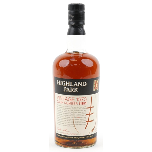 577 - Bottle of Highland Park 1973 vintage Scotch whisky with wooden box, cask number 11151, bottle number... 