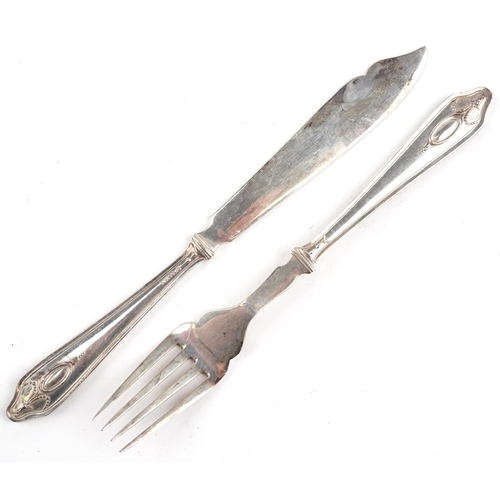 1205 - Collection of various plated flatware to including a cased fish set of knives and forks, the case 35... 