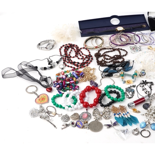 3395 - Mixed group of costume jewellery to include watches, necklaces, cufflinks and bracelets