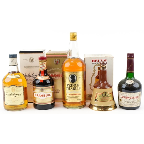 601 - Group of five bottles of spirits to include Dalwhinnie Single Highland Malt 15 Years Old whisky, bot... 