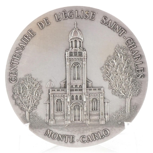 2536 - St. Charles centenary Monte Carlo commemorative medallion with box and certificate, 7cm in diameter