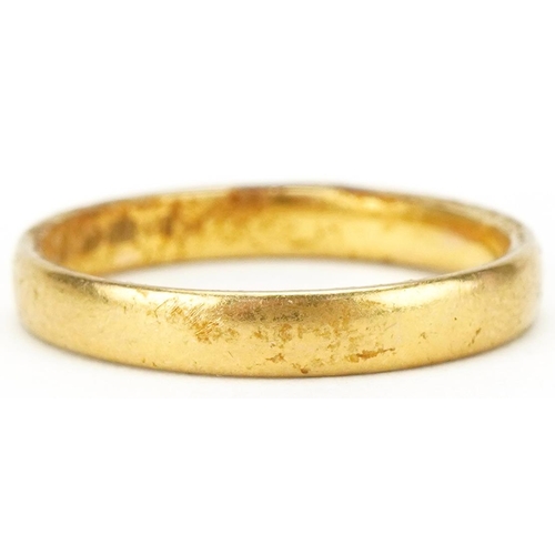 3078 - 22ct gold wedding band, Birmingham 1933, size O, 3.6g