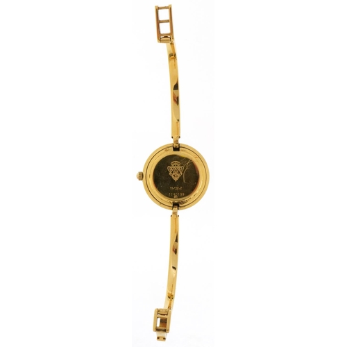 3107 - Gucci gold plated ladies bracelet wristwatch with interchangeable coloured bezels, the case 2.8cm in... 