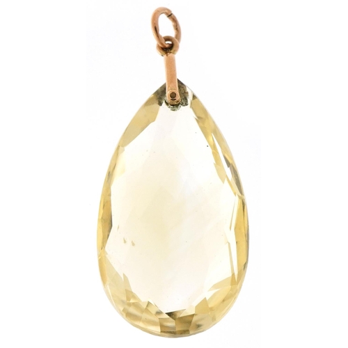 3195 - Large citrine pendant with yellow metal mount, 5cm high, 15.6g