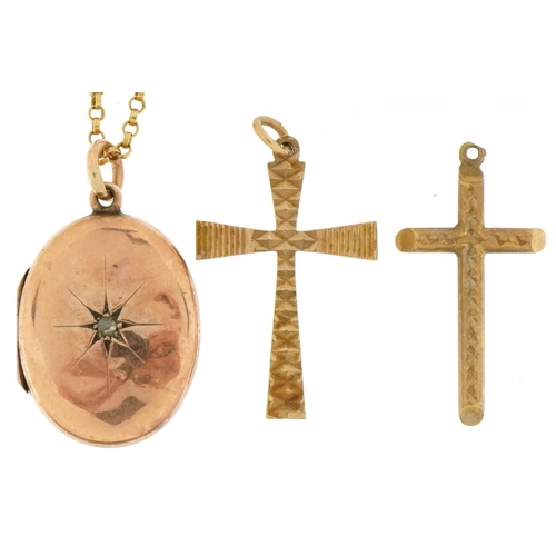 3101 - Gold jewellery comprising 18ct gold Belcher link necklace, two 9ct gold cross pendants and a 9ct gol... 