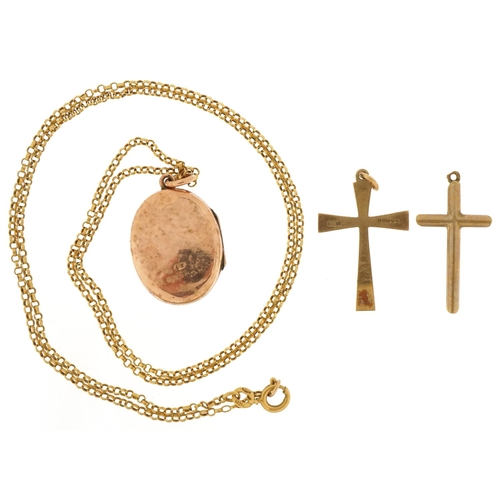 3101 - Gold jewellery comprising 18ct gold Belcher link necklace, two 9ct gold cross pendants and a 9ct gol... 