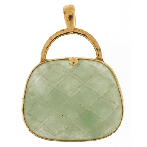 3186 - Chinese 9ct gold and green jade pendant in the form of a handbag, 3.4cm high, 4.9g