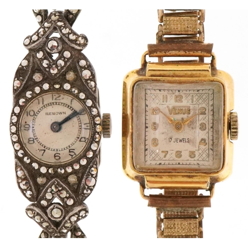 3335 - Art Deco Venus 17 jewels gilt metal cased ladies bracelet wristwatch, the case 2cm wide, together wi... 