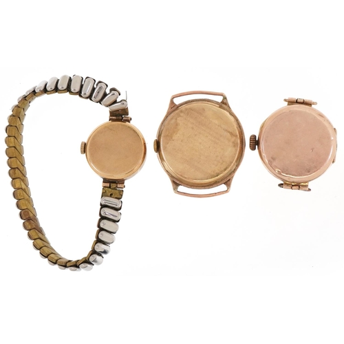 3277 - Three 9ct gold wristwatches including Excalibur and Tavannes, the largest 29mm in diameter, total we... 