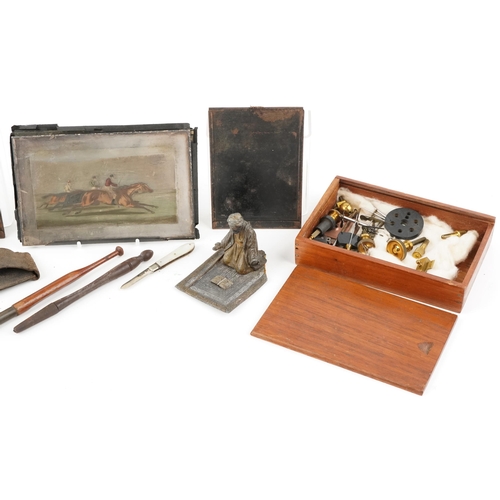 1153 - Small group of collector's items including a Ronson Crown table lighter, a horn handled folding penk... 