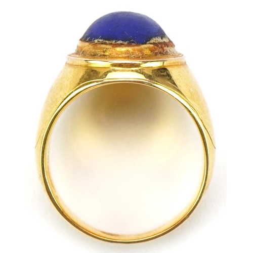 3185 - 14ct gold cabochon lapis lazuli ring, size M, 7.0g