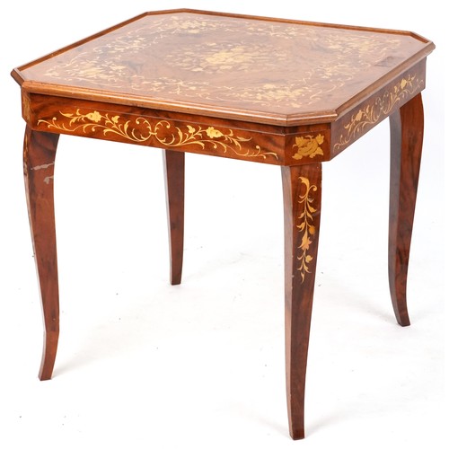 1030 - Late 20th century Sorrento style walnut games table, the reversible top raised on cabriole legs, 75c... 