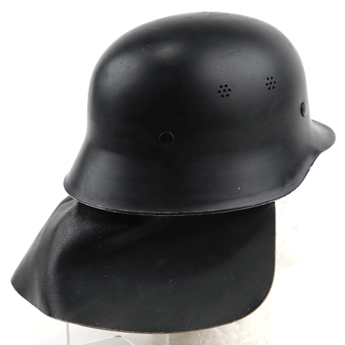 2636 - German military Luftschutz civil air defence M34 helmet