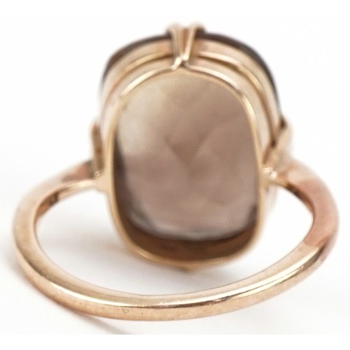 3110 - 9ct gold and smokey quartz oval dress ring, size M, 4.9g