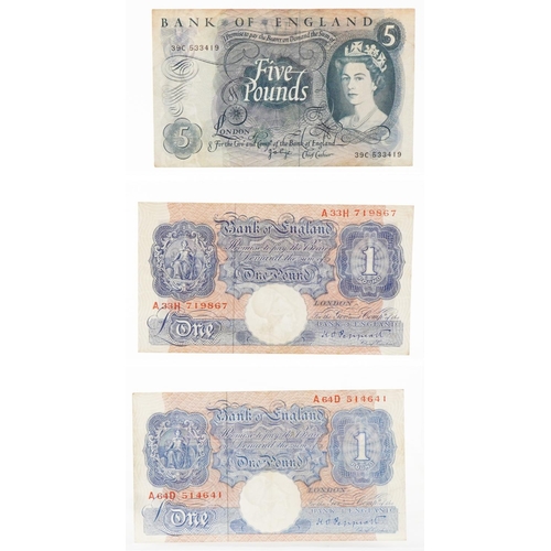 2219 - Vintage Bank of England one pound and five pound notes to include three O'Brien 1957-1961 five pound... 