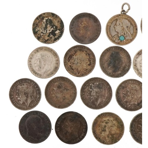 2160 - Collection of early 20th century silver coins, predominantly threepence pieces, total weight 43.6g