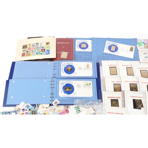 2295 - British and world stamps including gold stamp replicas