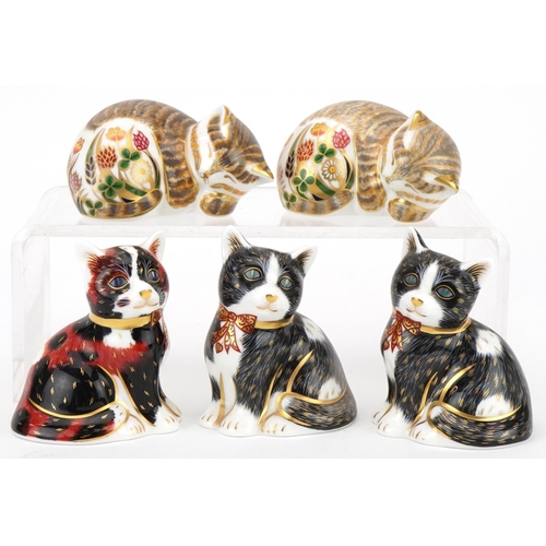 1172 - Five Royal Crown Derby cat paperweights with stoppers comprising 2 x Black & White Kittens, 2 x Cott... 