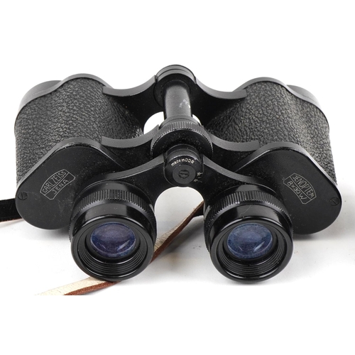 526 - Two pairs of vintage and later binoculars, a pair of mother of pearl opera glasses and a Kodak insta... 