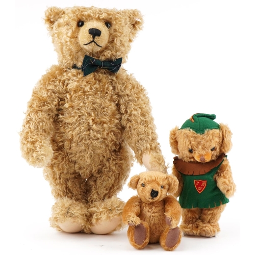 1296 - Steiff Henderson Bear Blond 55 Exclusively for Teddy Bears of Whitney teddy bear with box and two ot... 