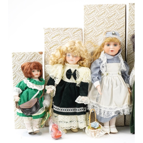 1263 - A Large collection of porcelain collectors dolls, some with boxes