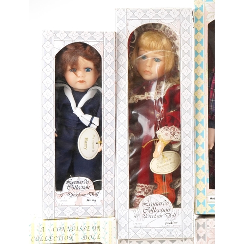 1263 - A Large collection of porcelain collectors dolls, some with boxes