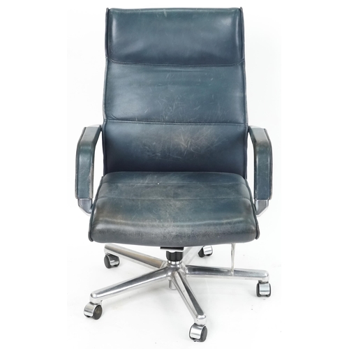 1042 - A late 20th century Kusch Co. Series 7700 swivel armchair designed by Prof. J. Kastholm, 100cm high ... 