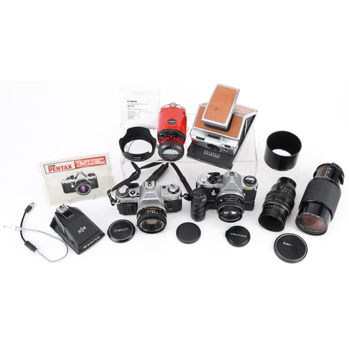 523 - Vintage and later cameras, lenses and accessories including Canon AE-1, Pentax ME Super and Vivitar ... 