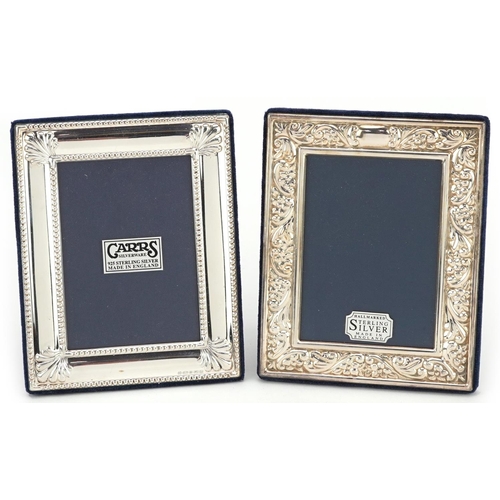 598 - Carrs, two rectangular silver easel photo frames with boxes, Sheffield 1993 and 2001, 13cm x 10cm.