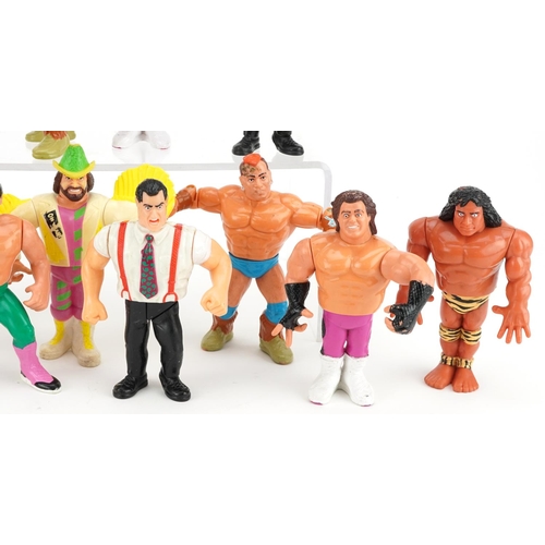 1252 - Vintage wrestling action figures including Macho Man, Mike Rotunda and Tatanka.