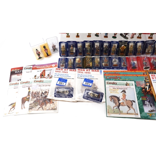 2528 - A large collection of Del Prado hand painted lead military figures, many in sealed blister packs.