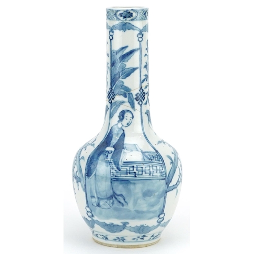 179 - A Chinese blue and white porcelain bottle vase, 19th century, bearing a four character mark to the b... 