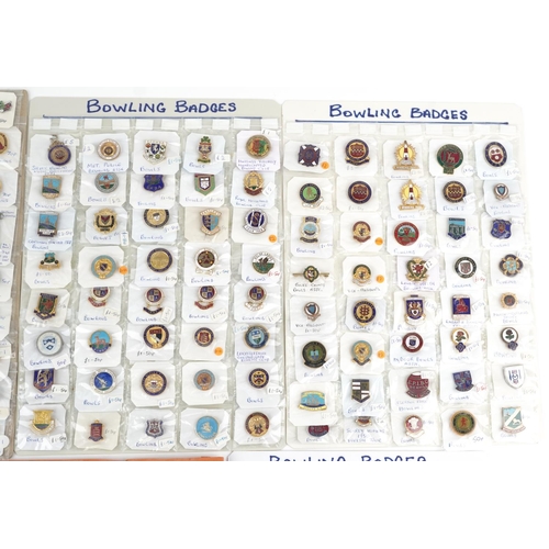 2345 - A large collection of vintage and later sporting and bowling badges including Speedway, cricket, cur... 