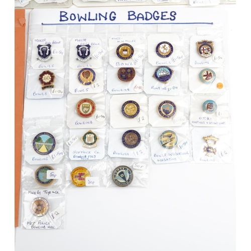 2345 - A large collection of vintage and later sporting and bowling badges including Speedway, cricket, cur... 